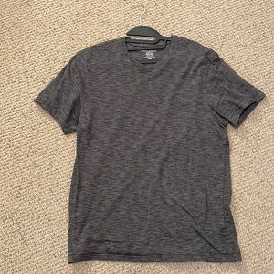 Banana Republic Fitted Crew T Shirt